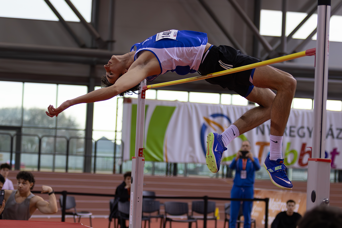 M-SR juniorov v hale 2026